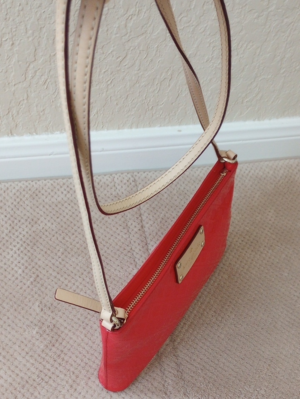 Kate Spade Amy Red Patent Crossbody Bag - Picture 7 of 11
